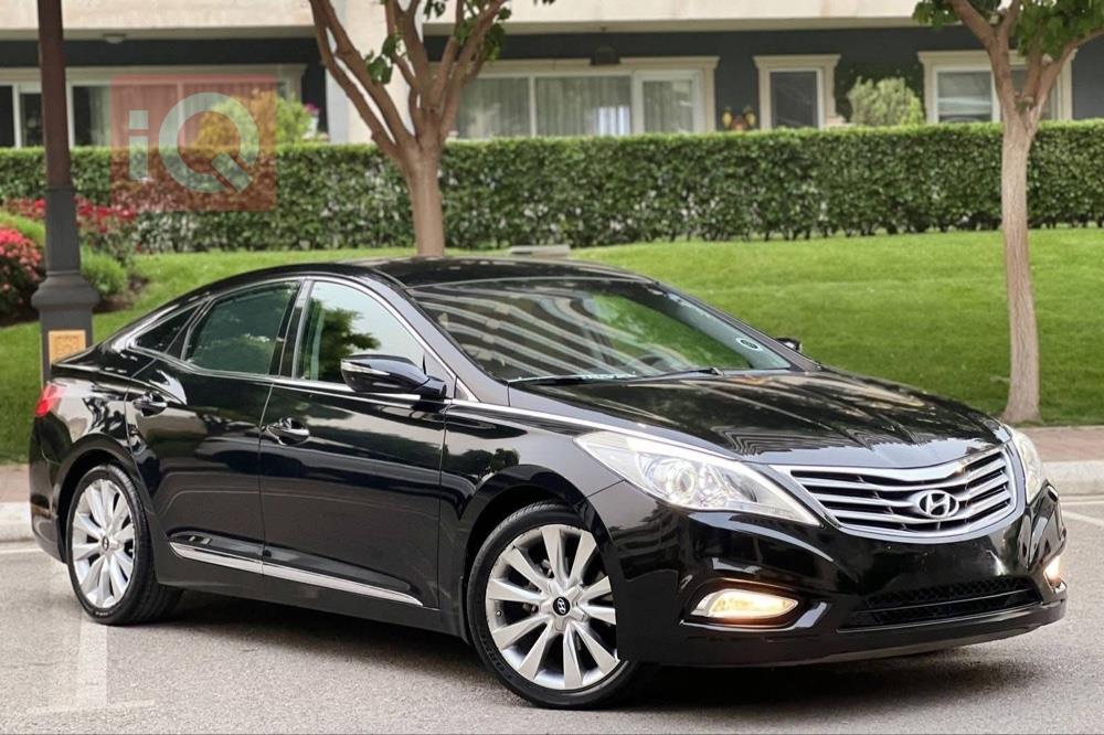 هيونداي أزيرا